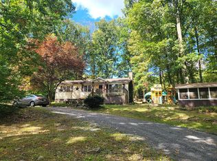 1695 Route 715, Stroudsburg, PA 18360