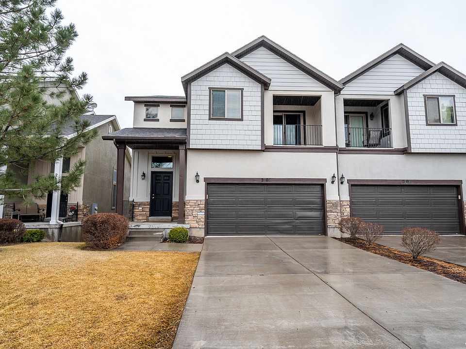 1st image of 2705 N Garden Dr