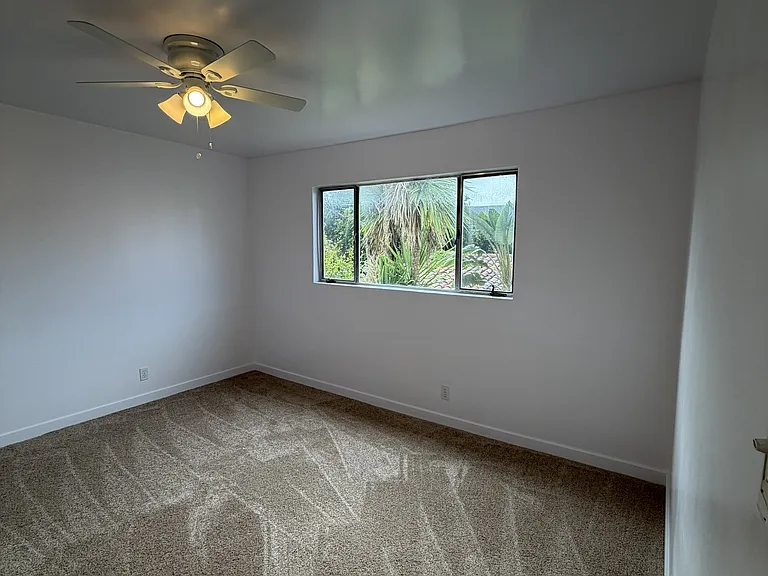 825 Euclid St #5 — Photo 15