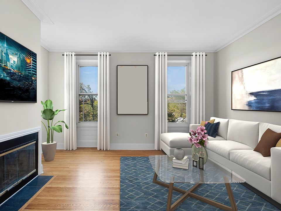 1st image of 2212 Fairmount Ave #B