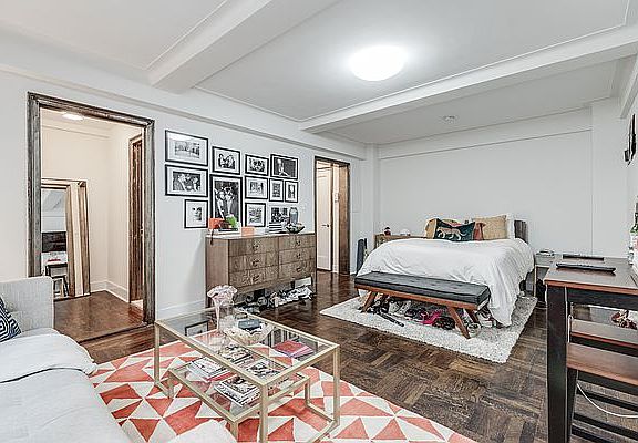 3rd image of 56 7th Ave #4X