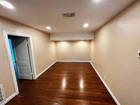 2nd image of 1703A W 30th St #A