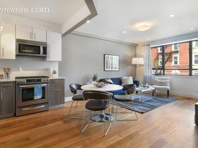 24 Kosciuszko St APT 3A, Brooklyn, NY, 11205