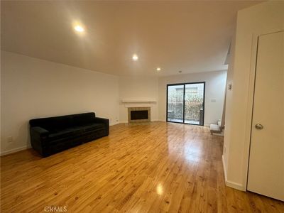 327 Chester St APT F, Glendale, CA, 91203