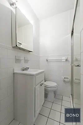 Rented by Bond New York | media 6