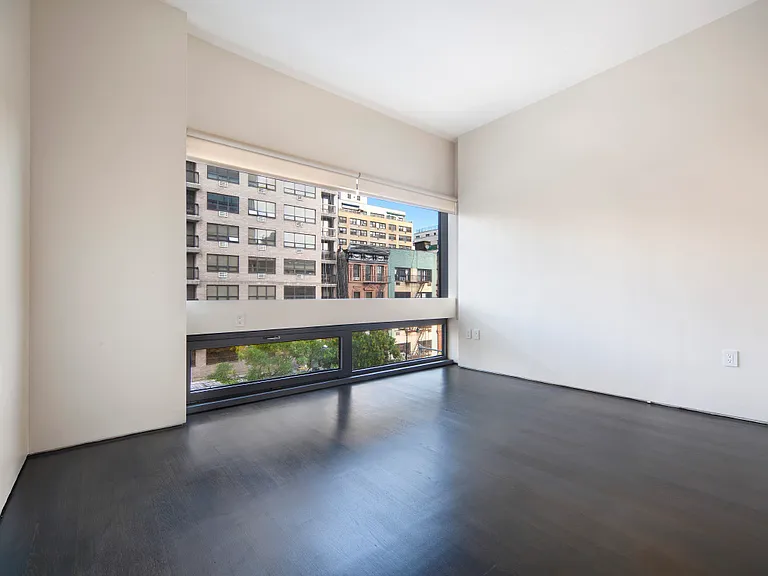 123 3rd Ave #4A — Photo 7