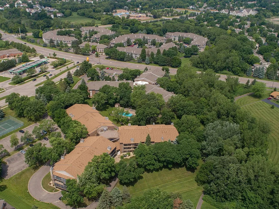 Summer Creek Apartments