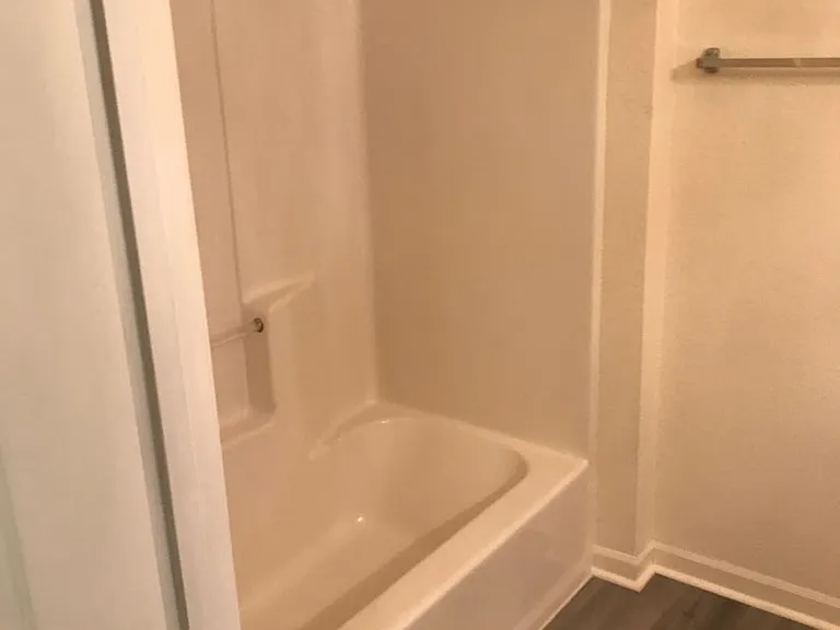 The Parkridge Apartments — Photo 42