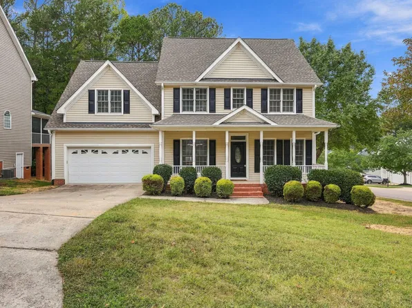 1721 Gracechurch St, Wake Forest, NC 27587
