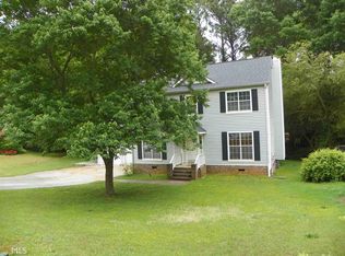 1550 Canberra Dr, Stone Mountain, GA 30088