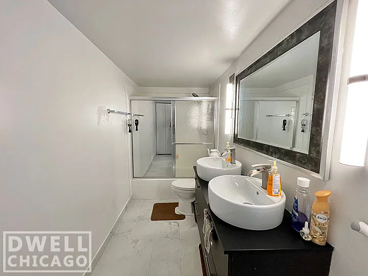 200 N Dearborn St #2701 — Photo 10