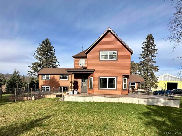 W3190 County Road 374, Carney, MI 49812