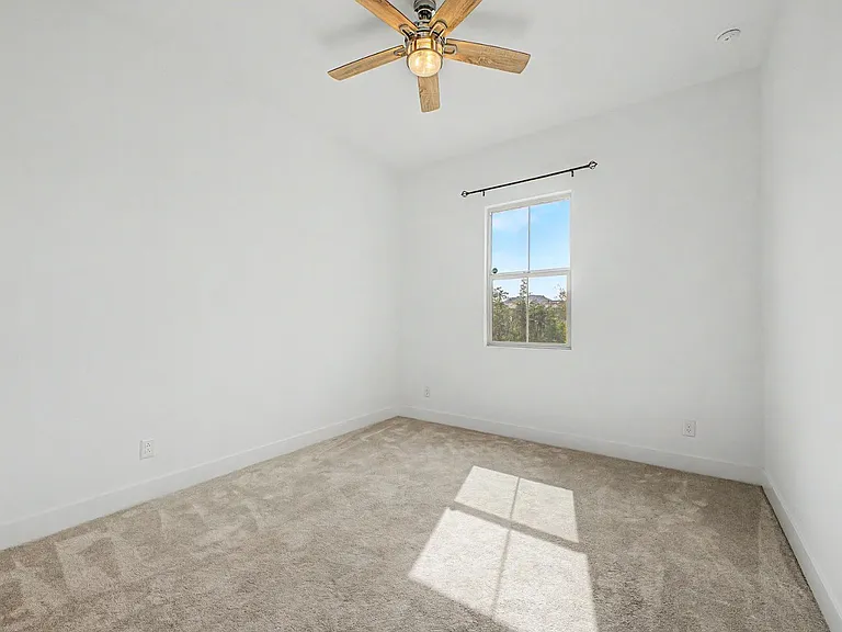 13103 N 174th Dr — Photo 43