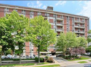 2 Horizon Road #1012, Fort Lee, NJ 07024