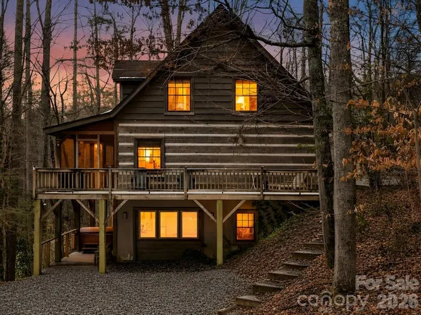 952 & 970 Morgan Hill Rd, Black Mountain, NC 28711
