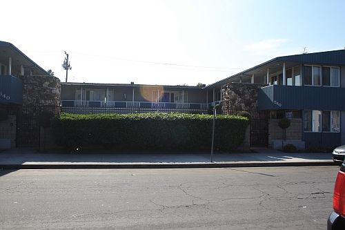 1st image of 540 E Adams St APT 1