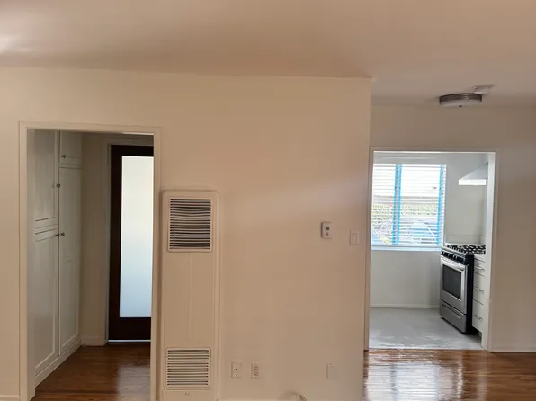1302 S Saltair Ave APT 4, Los Angeles, CA 90025