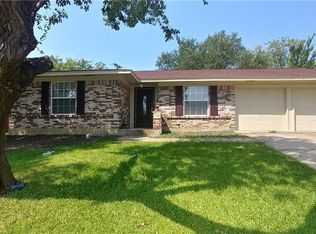 115 Skylark Dr, Mesquite, TX