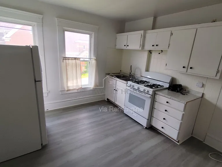 53 S Balch St #55 — Photo 4