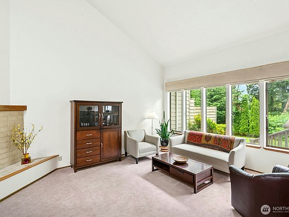 4th image of 3 143rd Avenue SE