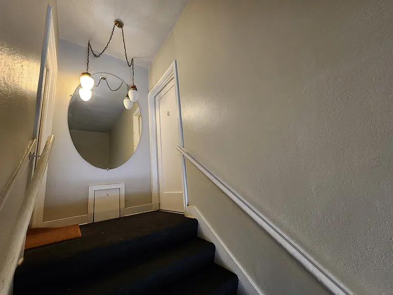 737 N Ridgewood Pl #1/2 — Photo 28