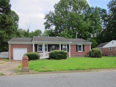 2054 Midway Ave, Chesapeake, VA, 23324