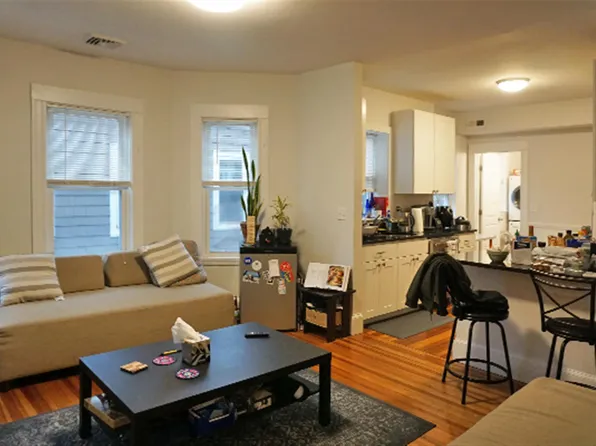 15 Ashland St, Somerville, MA 02144