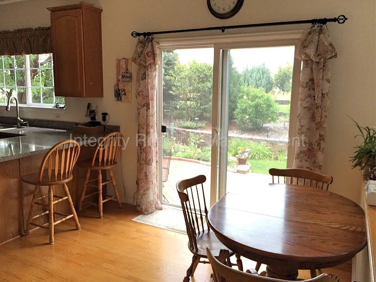 10088 Darwin Ln — Photo 5