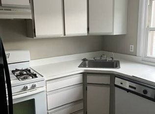2537 Amboy Rd, Staten Island, NY 10306