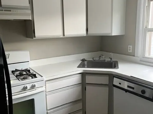 2537 Amboy Rd, Staten Island, NY 10306