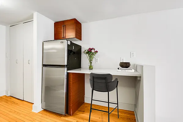 Rented by Compass | media 8