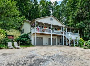 52 Tesiner Ter, Barnardsville, NC 28709