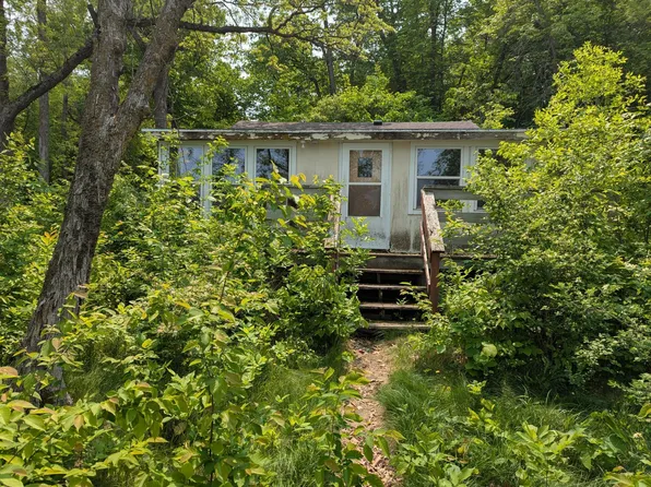 30562 Bluebird Rd, Paynesville, MN 56362