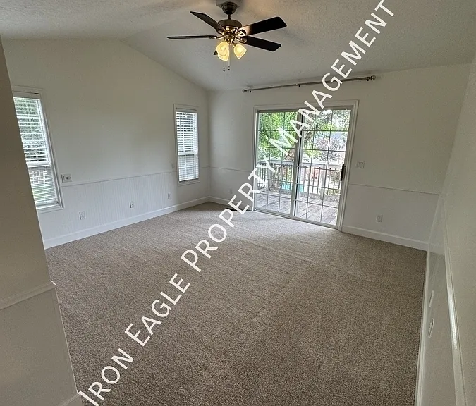2481 E Lenox Ct — Photo 15