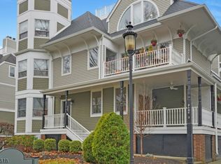 22 Franklin Pl BUILDING 2A, Morristown, NJ 07960