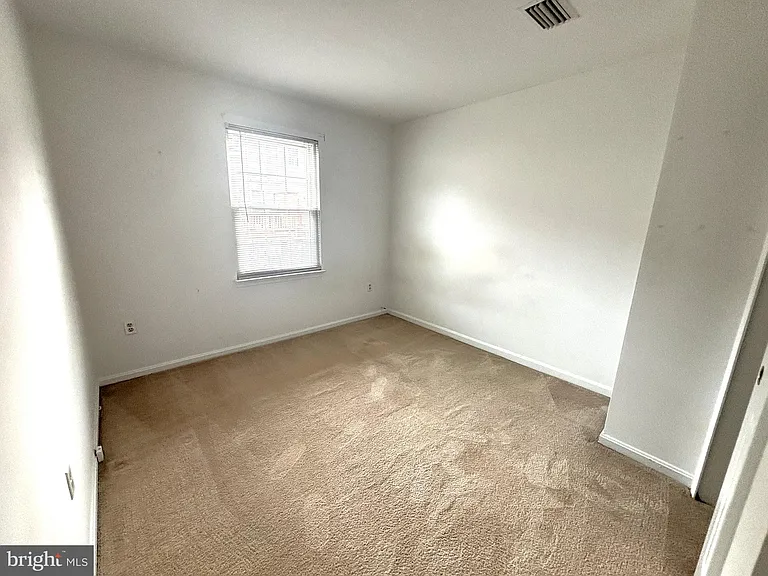 6761 Jenny Leigh Ct — Photo 24
