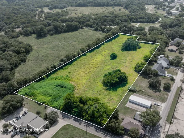 E Collins St, Stephenville, TX 76401