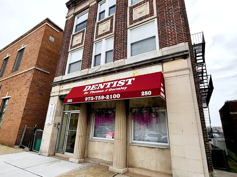 280 Washington Ave #5 — Photo 1