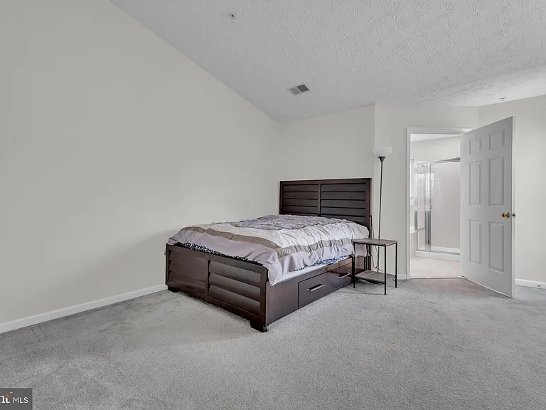 8336 Finchleigh St — Photo 22