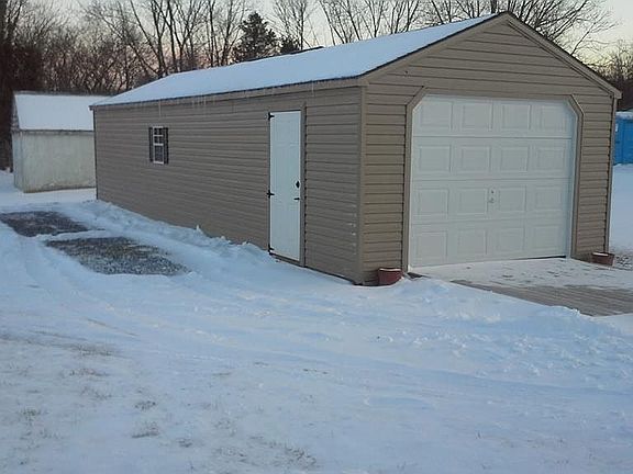 New 14x40 Garage/Building
