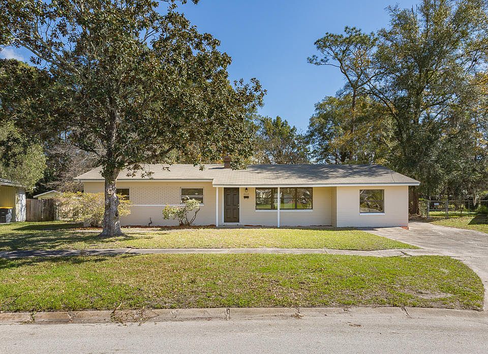 1st image of 2223 Maney Dr