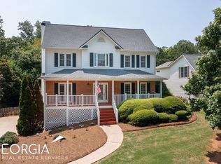 1325 Willow Tree Dr, Woodstock, GA 30188