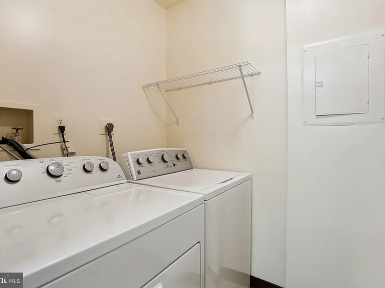 650 15th St S #1-A — Photo 10