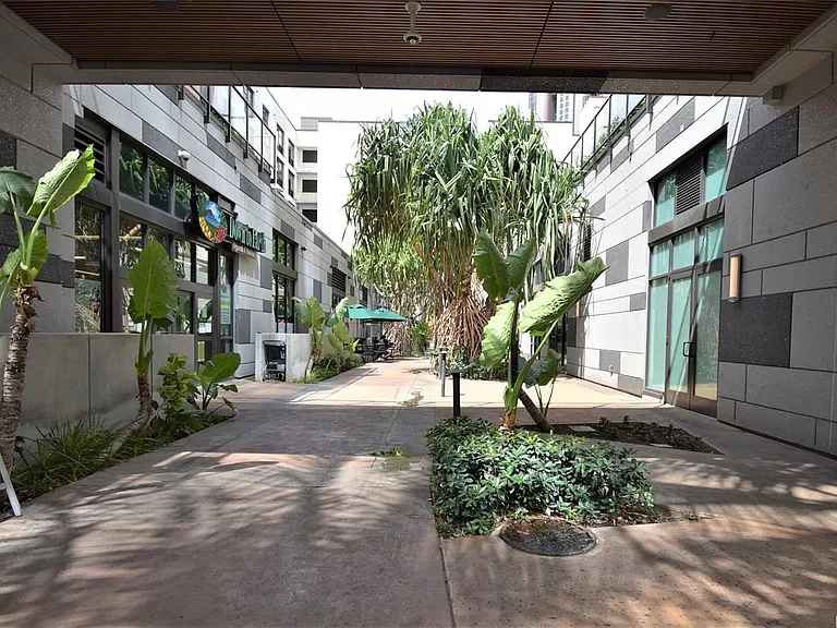 555 South St #2105 — Photo 16