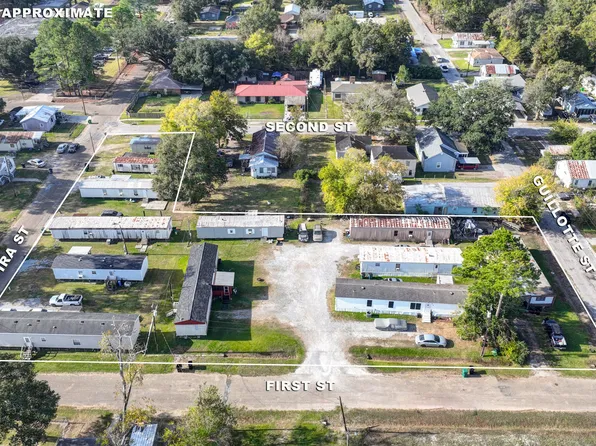 0 1st St, Jeanerette, LA 70544