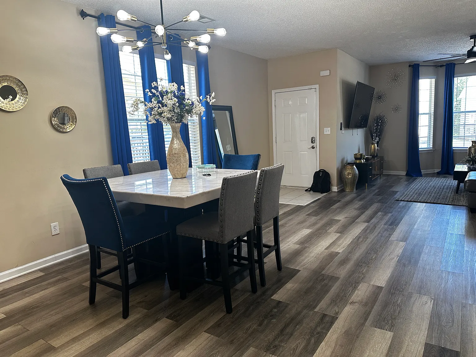 4 bed, 1600 sqft, $1,950 — Photo 3