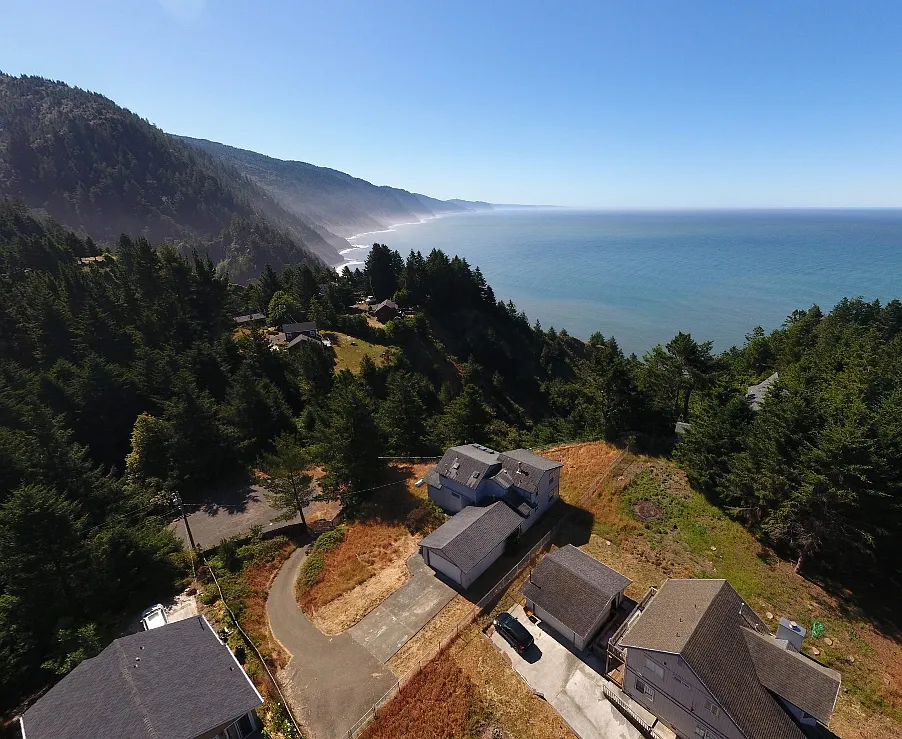 129 Cove Poin W photo 1