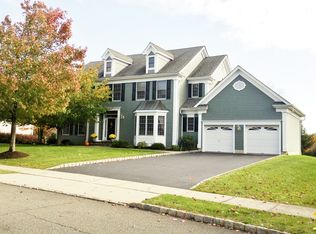 29 Stirling Rd, Bernardsville, NJ 07924
