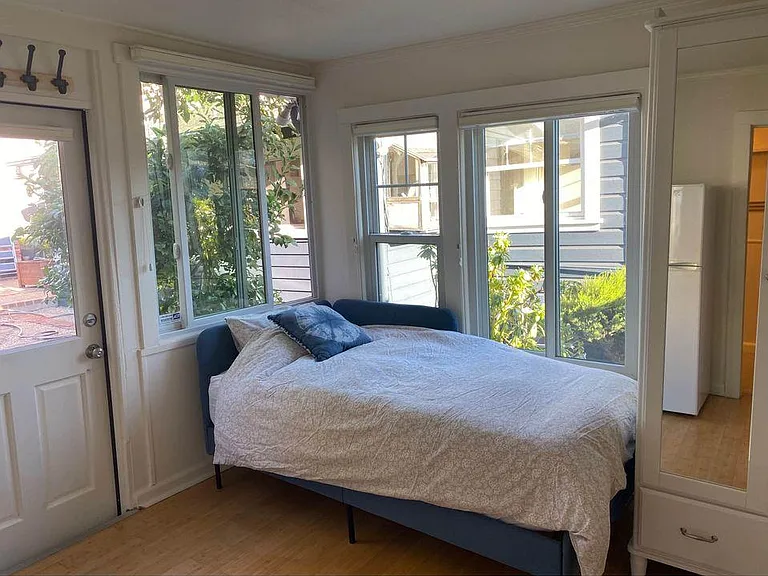 2018 Lyon Ave #1 — Photo 3