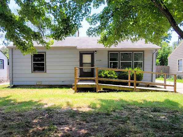 5935 E Bellaire Ave, Wichita, KS 67218